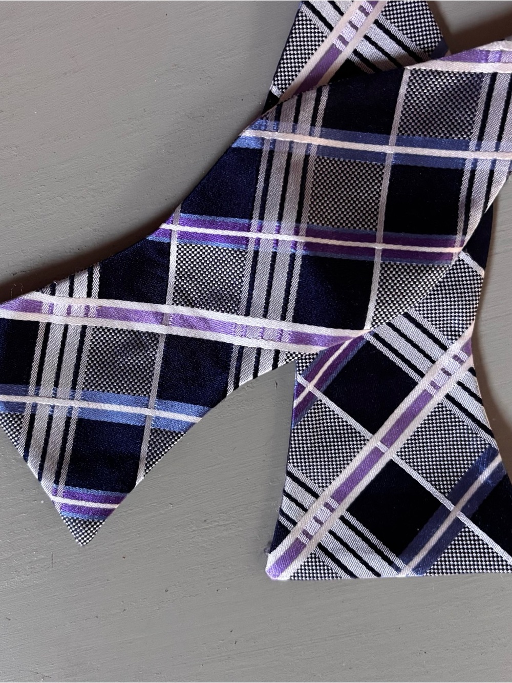 MICHAEL KORS Plaid Custom Fit Self-Tie Bow Tie